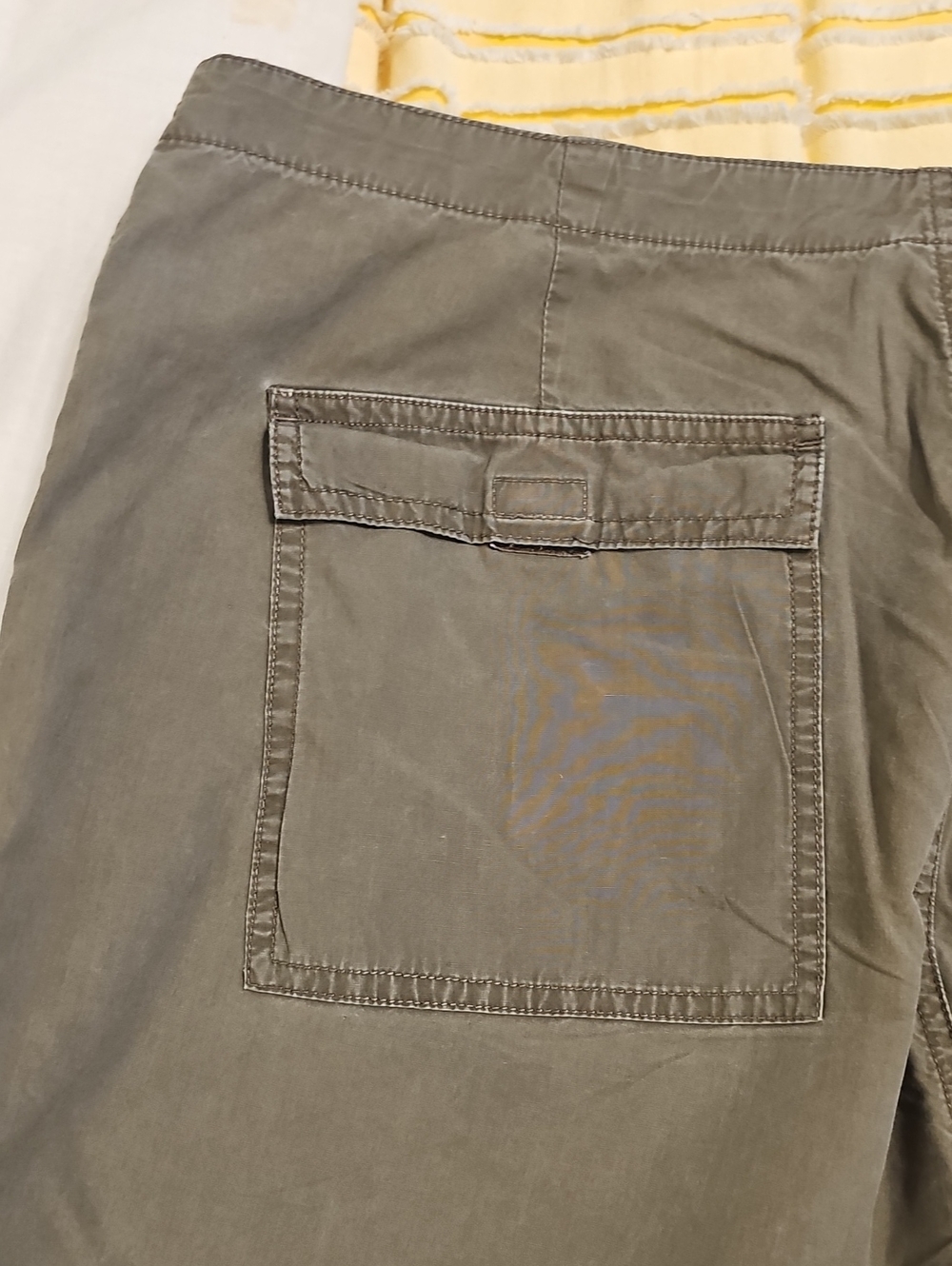 Calvin Klein Jeans Olive Green Cotton Pants - Picture 9 of 13